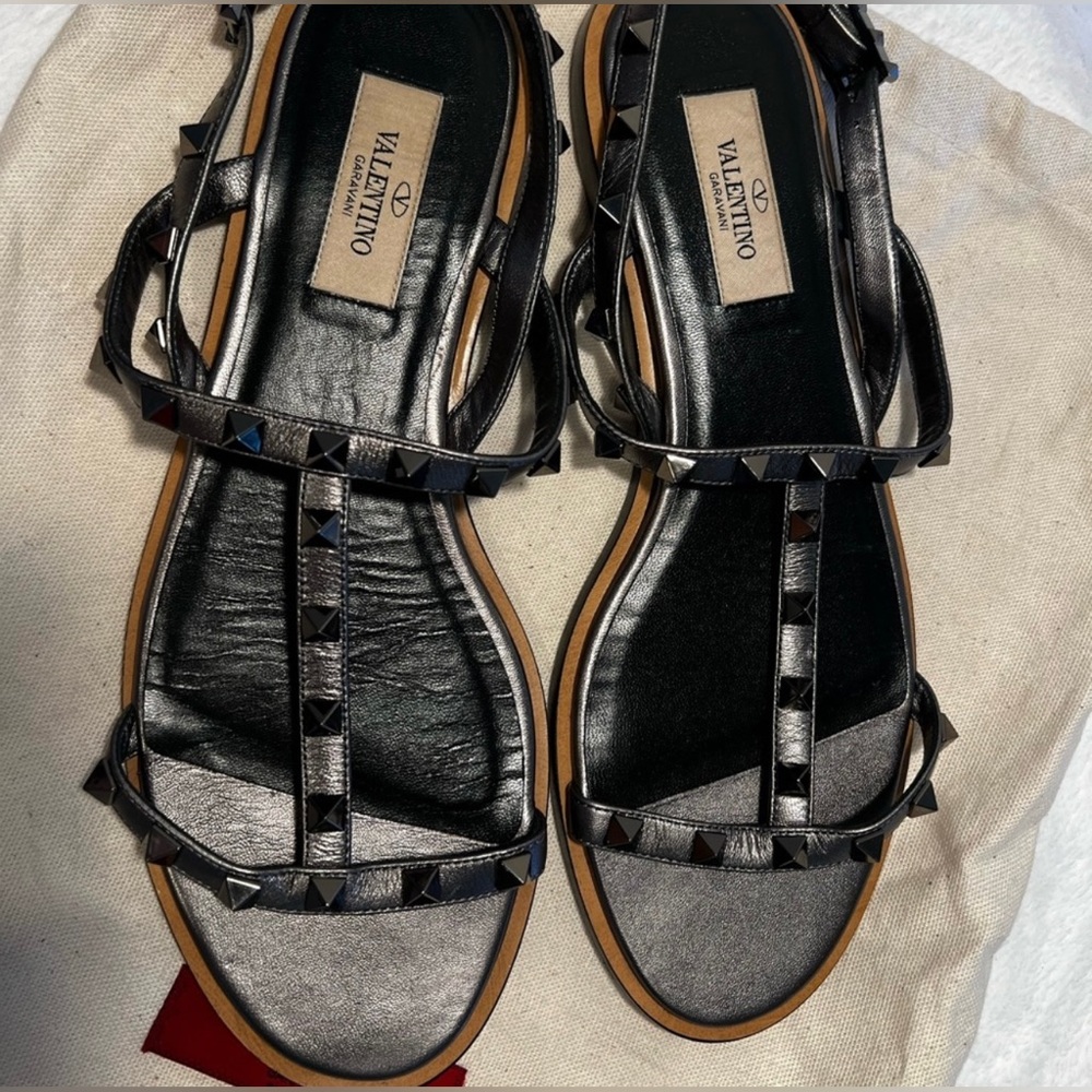 Valentino Garavani rockstud sandals.